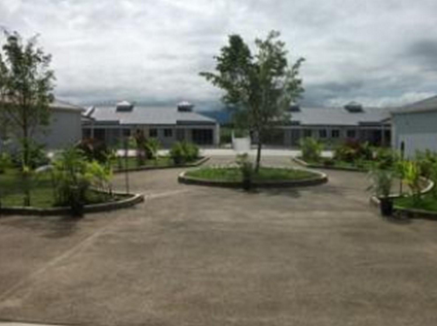 Funworld Plaza Hotel Nadi Exteriör bild