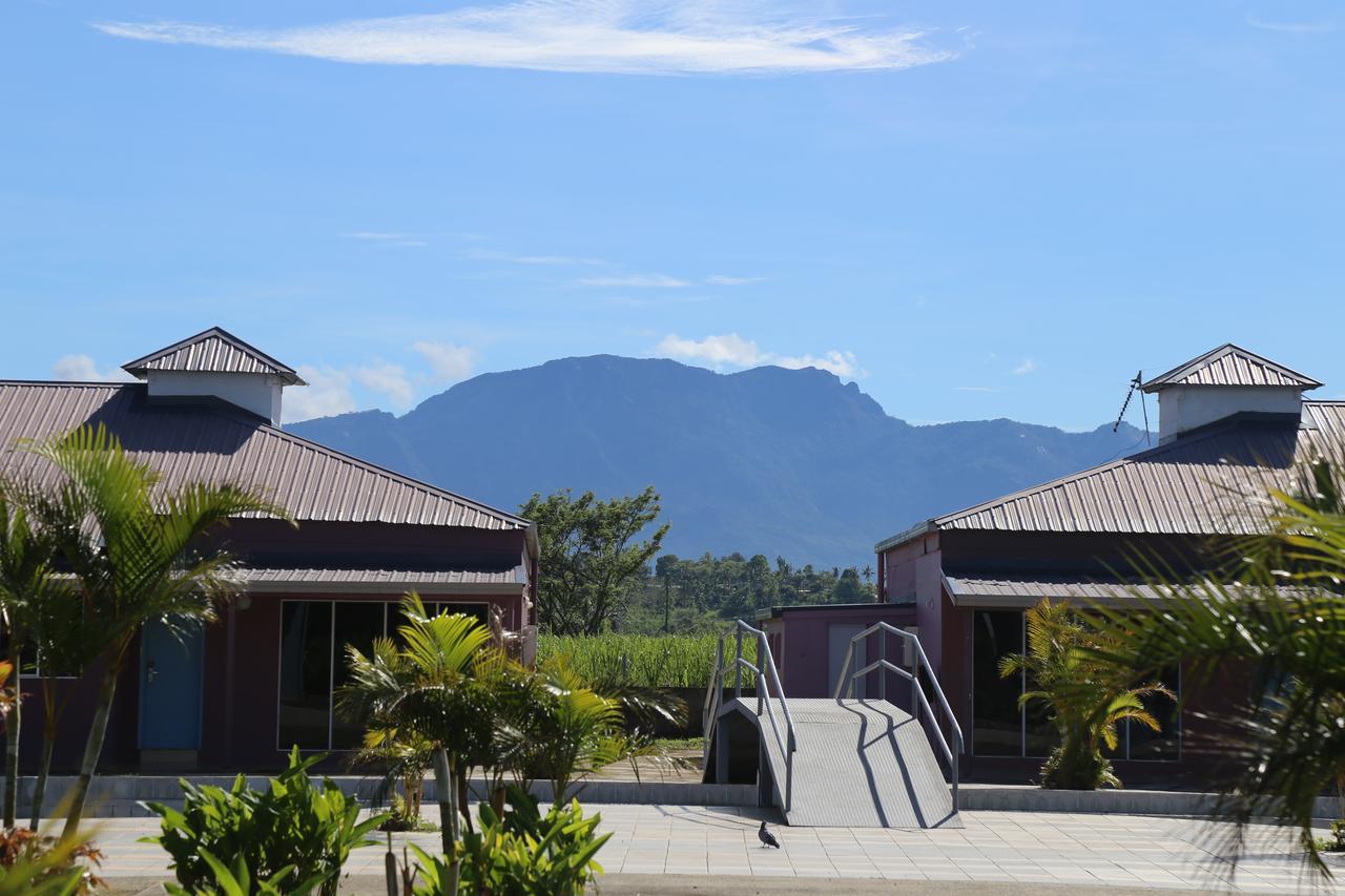 Funworld Plaza Hotel Nadi Exteriör bild